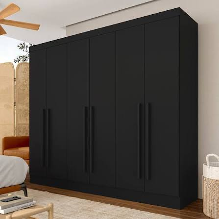 Guarda-roupa renovado com envelopamento fosco